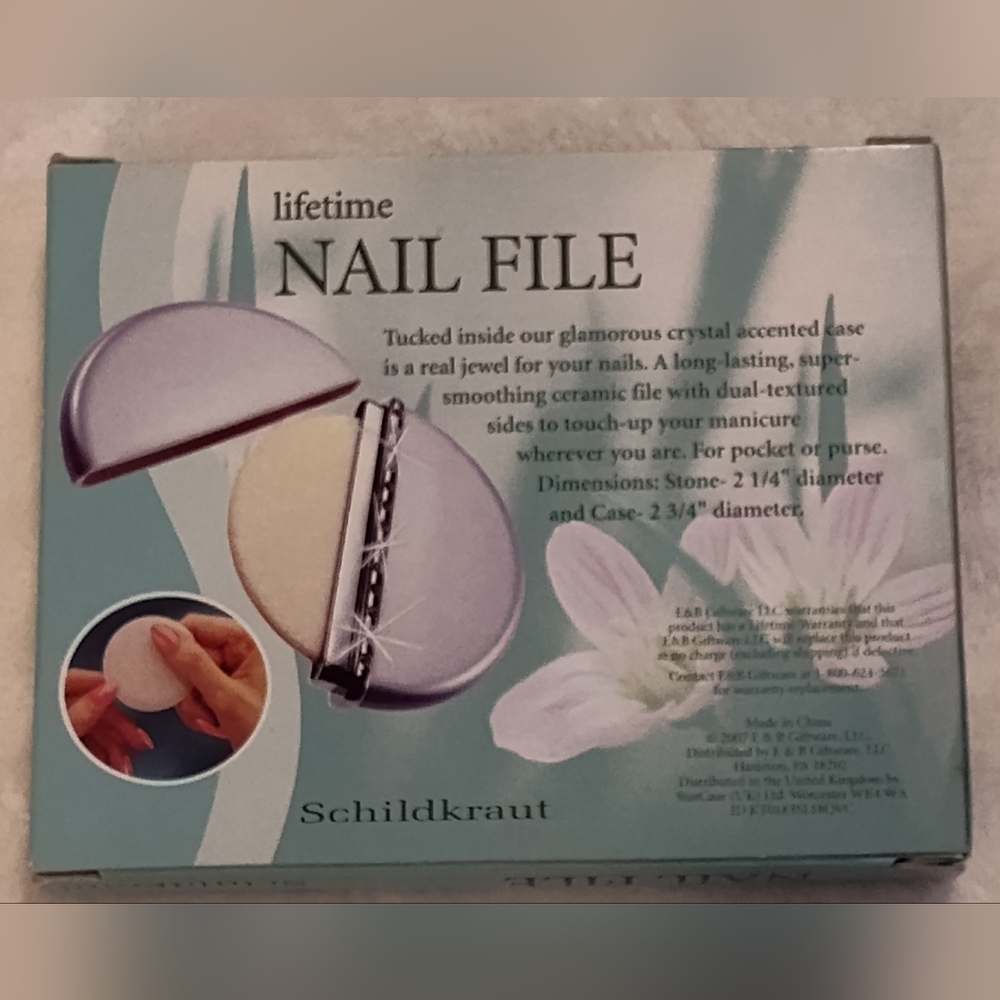 Silver Lifetime Nail File - Picture 5 of 6